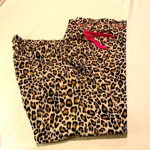 Cute cheetah cotton lounge pants, M